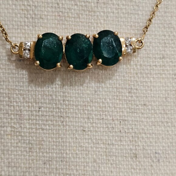 Emerald & Diamond 18 k Gold Lorique Necklace, Certificate of Authenticity - Picture 9 of 12